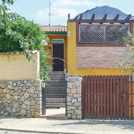 Stunning In With Jacuzzi Holiday home Riba-Roja De Turia